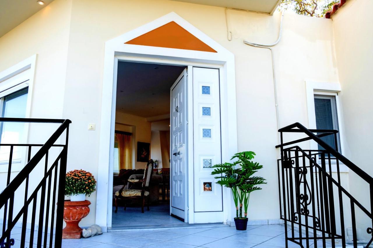 Villa Afroditi In Chania Near Airport With Private Pool, Free Wi-Fi, Souda Bay Views, Garden Oasis Kounoupidhianá Exterior foto