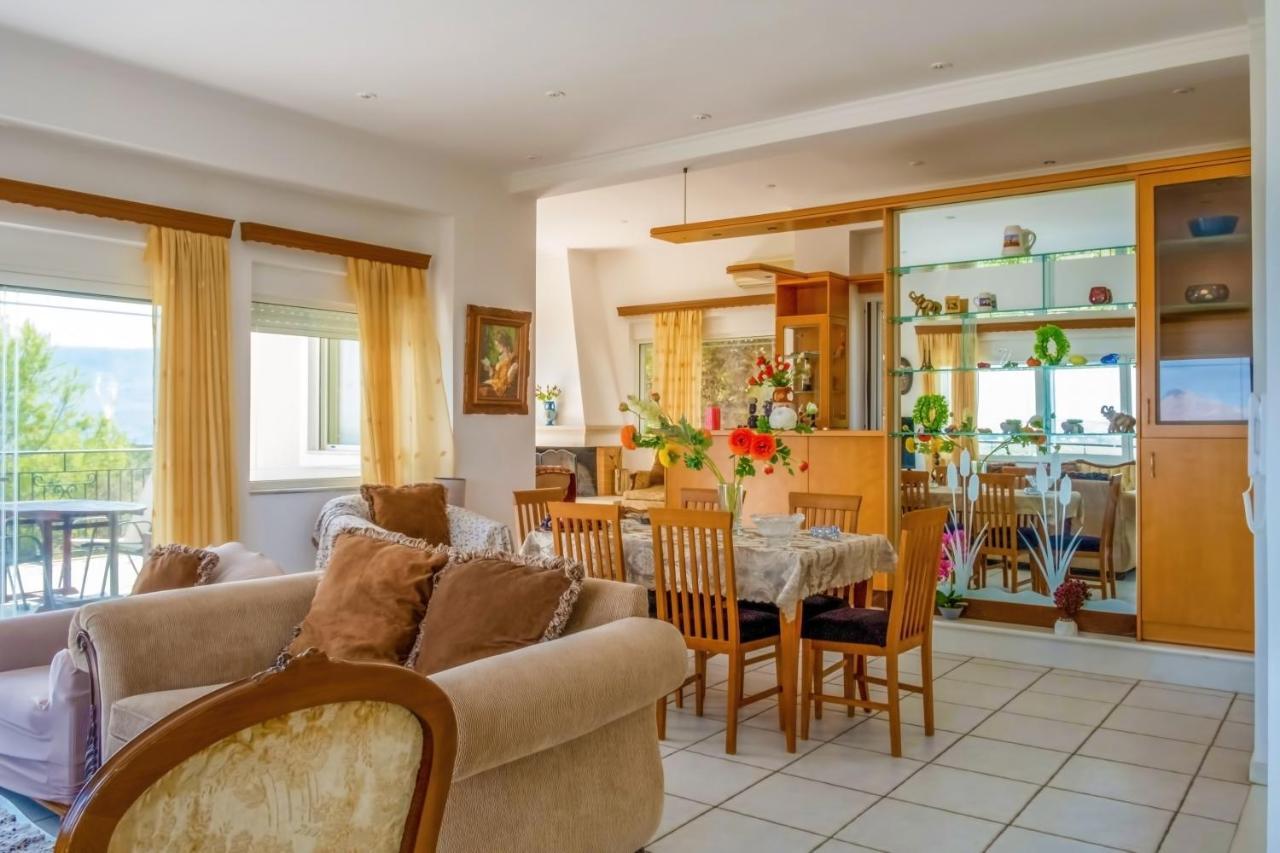 Villa Afroditi In Chania Near Airport With Private Pool, Free Wi-Fi, Souda Bay Views, Garden Oasis Kounoupidhianá Exterior foto