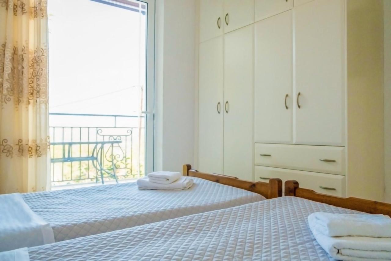 Villa Afroditi In Chania Near Airport With Private Pool, Free Wi-Fi, Souda Bay Views, Garden Oasis Kounoupidhianá Exterior foto